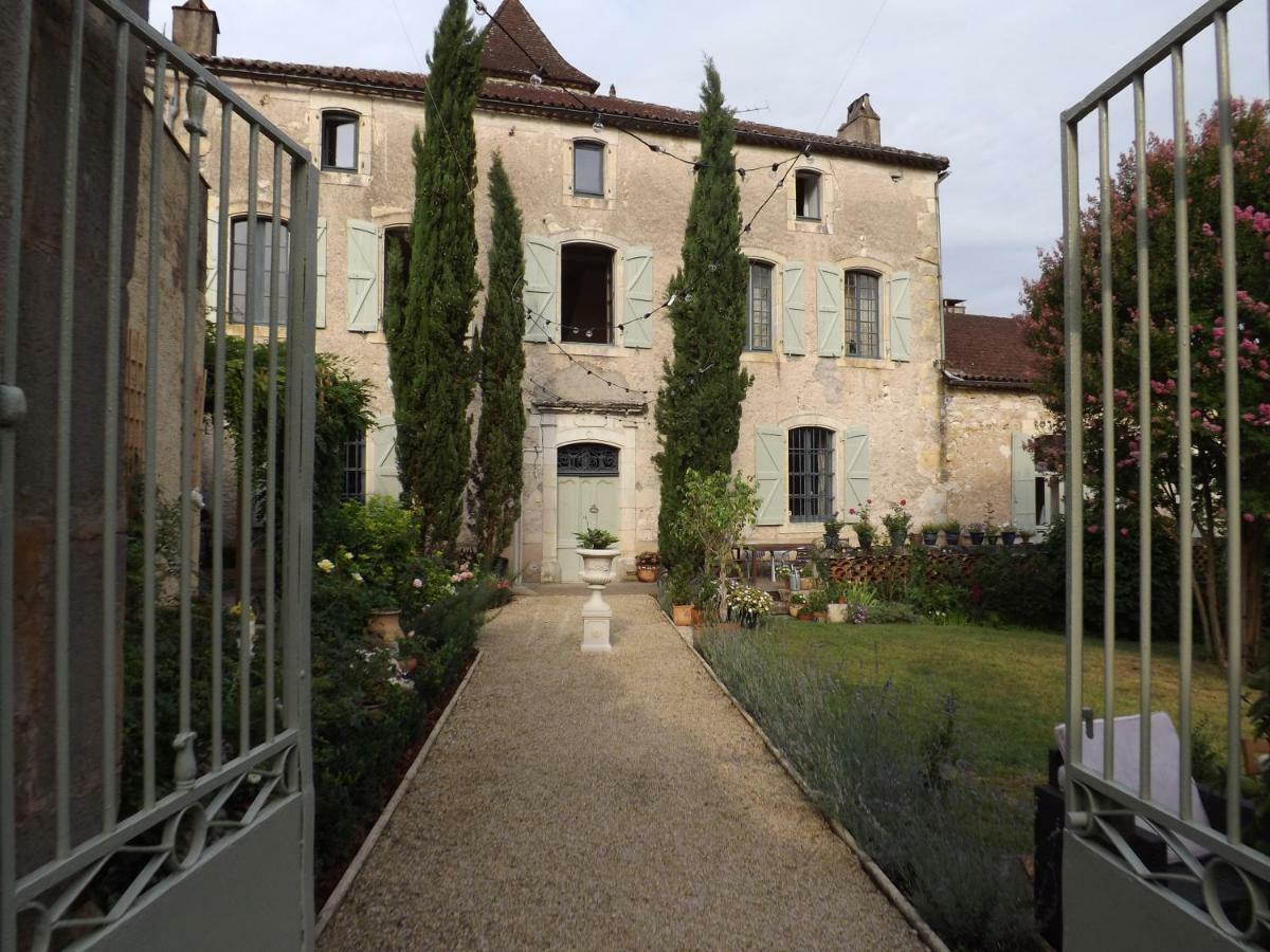 Puy-lʼÉvêqueMaison Delmas住宿加早餐旅馆 外观 照片